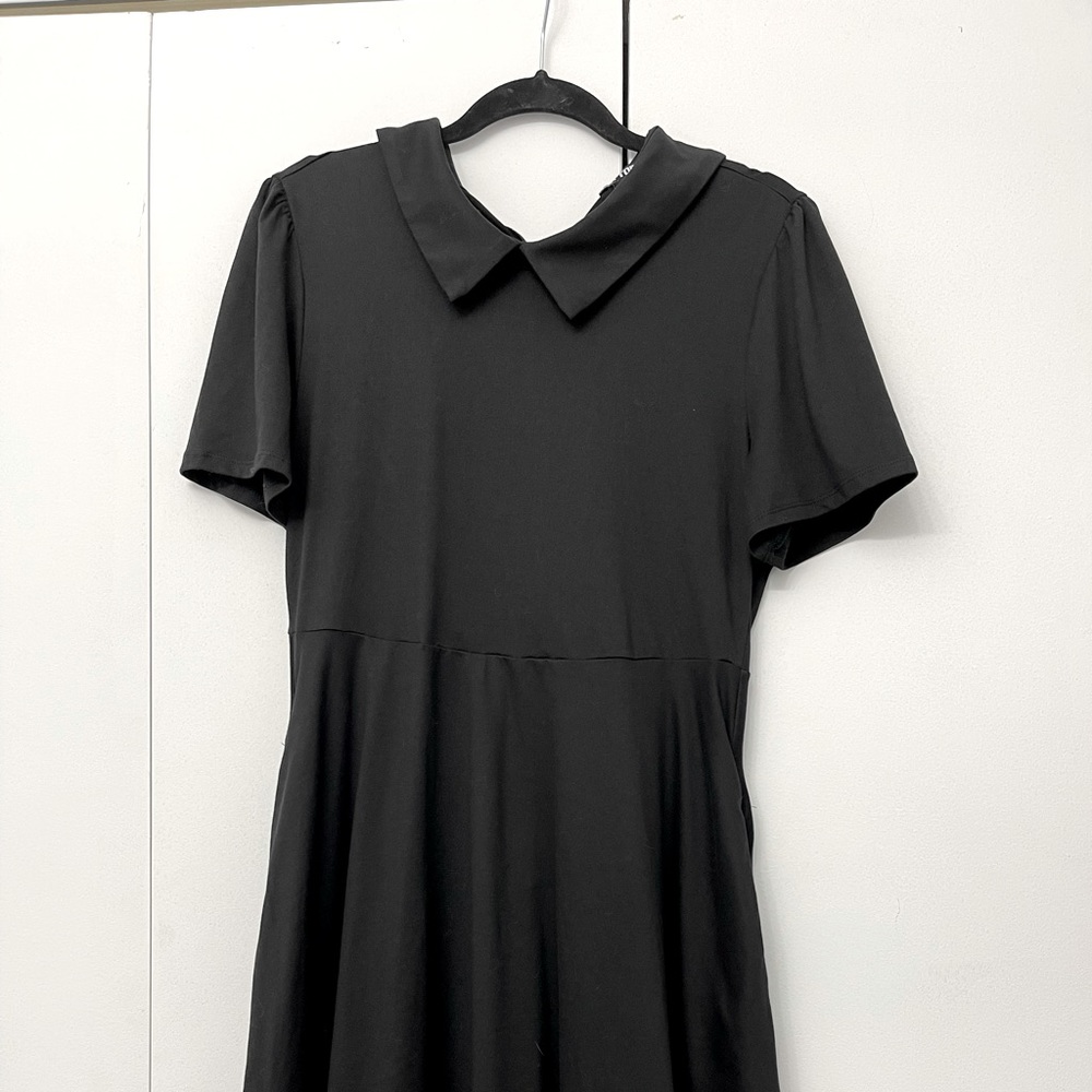 Hot Topic short sleeve black collar cotton dress with pockets SZ XL